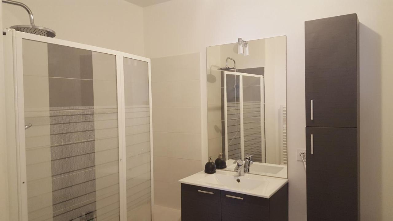 Terra Cais, Spacious 64m2, 2 Bedroom With Pool * Fréjus