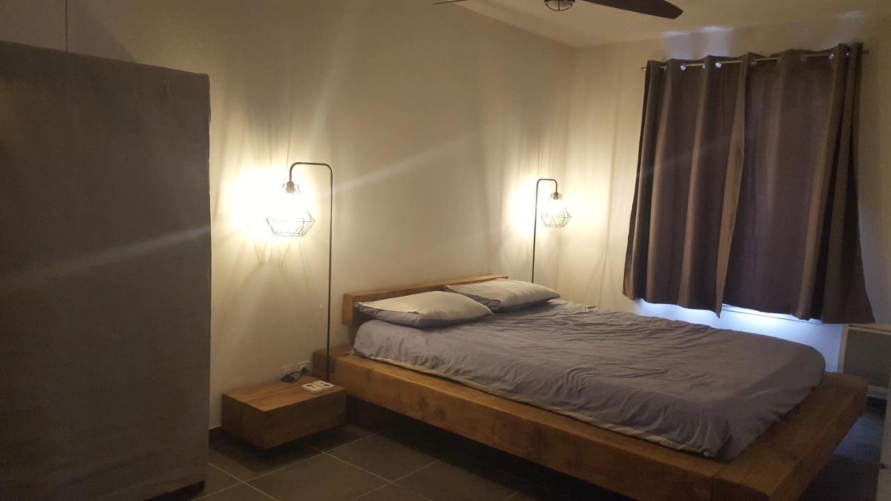 Terra Cais, Spacious 64m2, 2 Bedroom With Pool Appartement